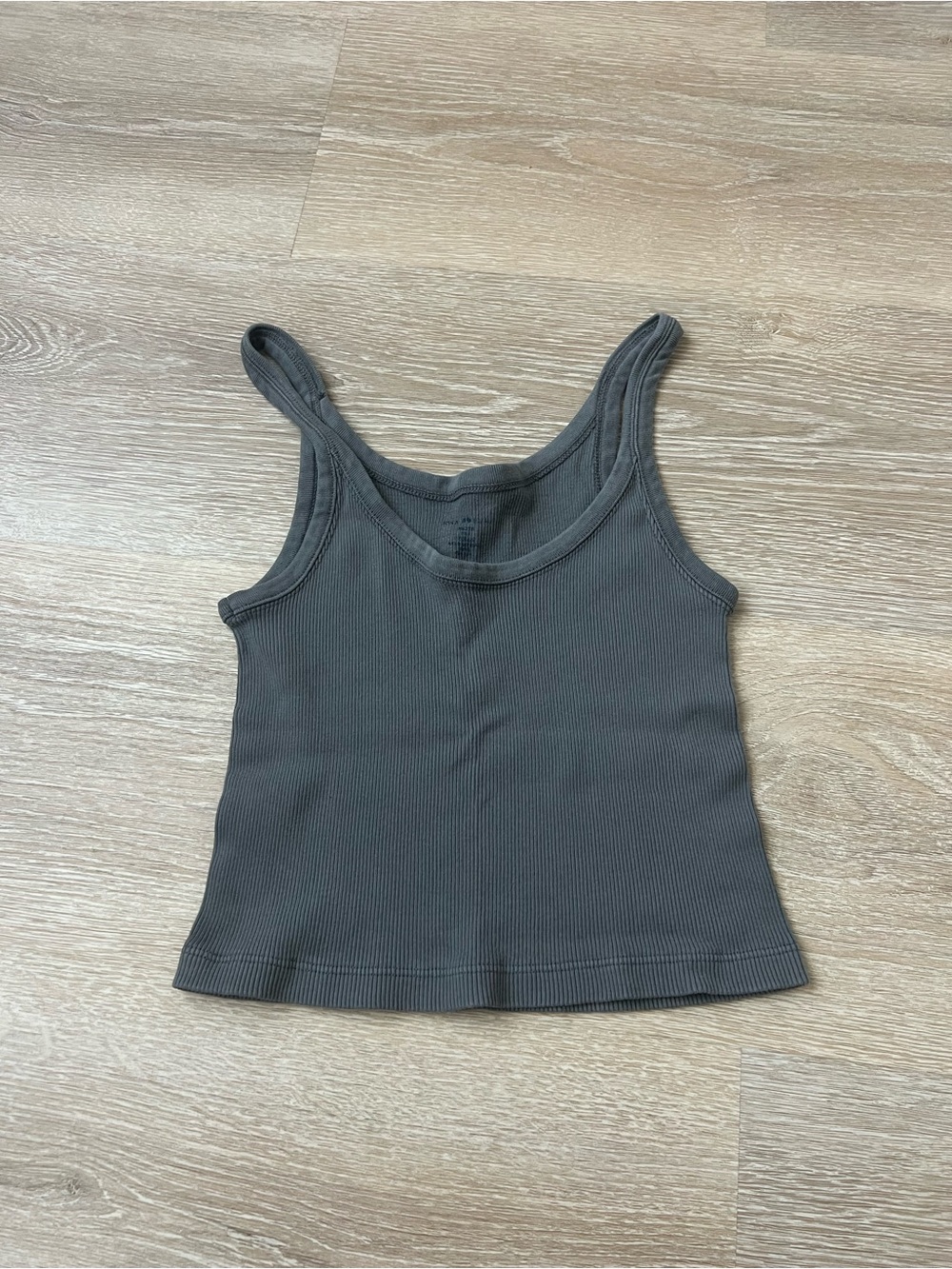 Brandy Melville Beyonca Ribbed Scoop Crop Tank Top - Charcoal Dark Gray